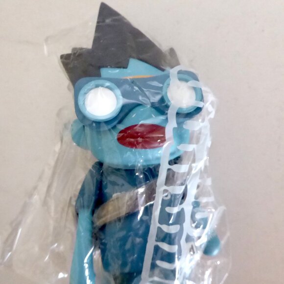 NEW 2006 TOBYHK DUMB DUMMIES BLUE DESIGNER VINYL COLLECTIBLE FIGURE - Picture 2 of 12